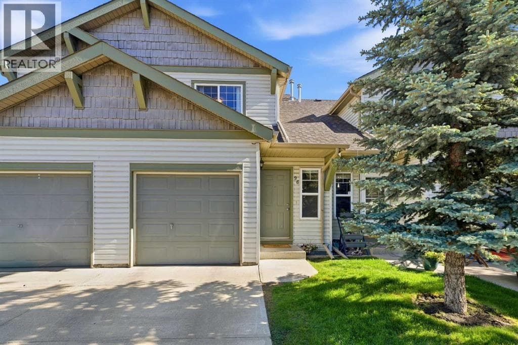 96 Eversyde Court SW
