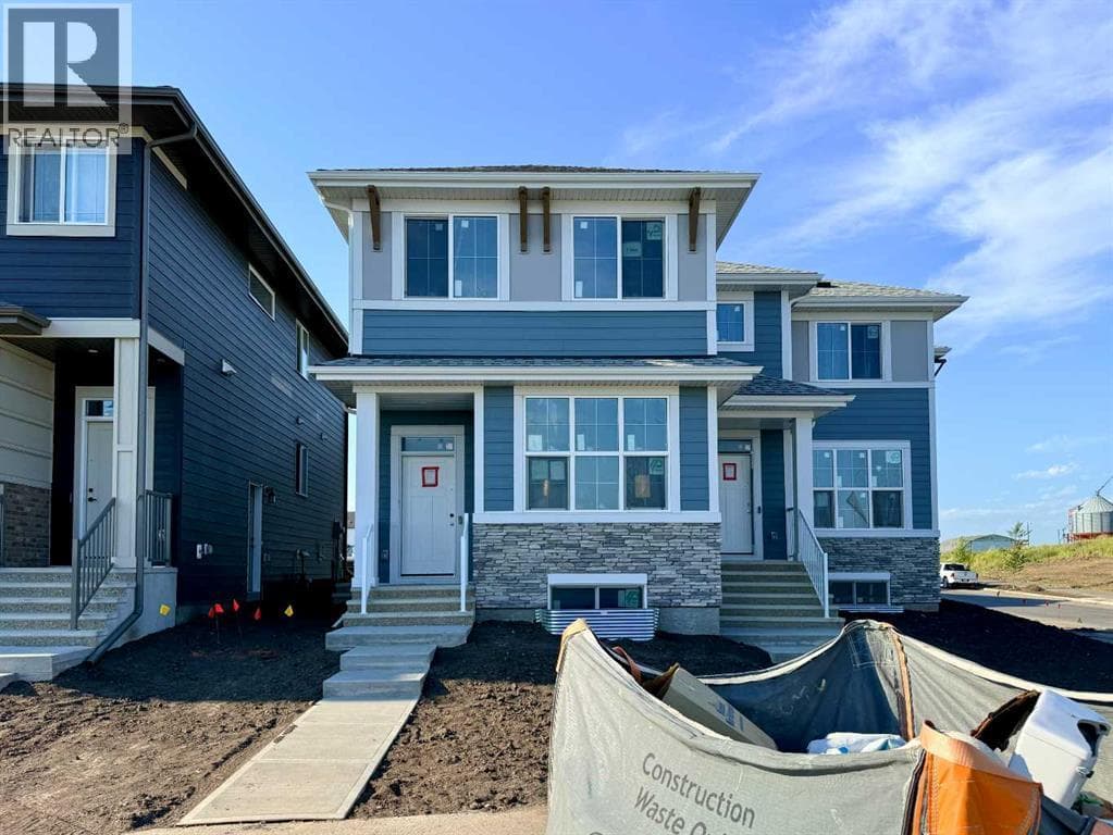 1304 Mahogany Boulevard SE