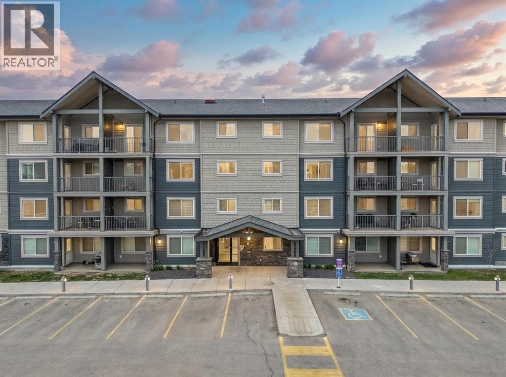 3402, 181 Skyview Ranch Manor NE