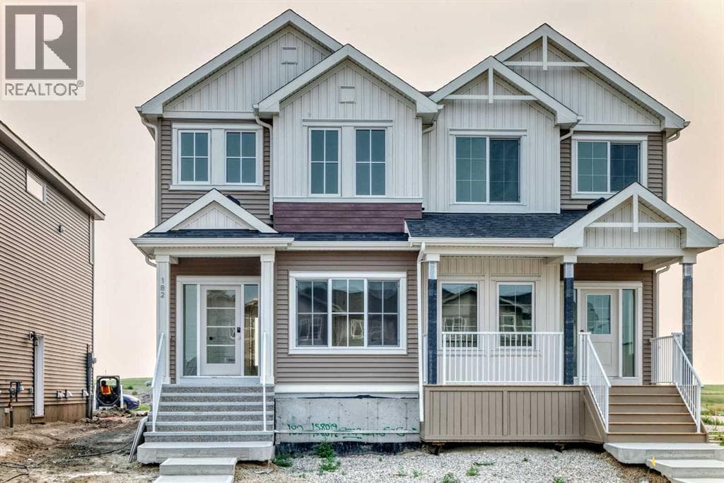 182 Lanark Gate SE