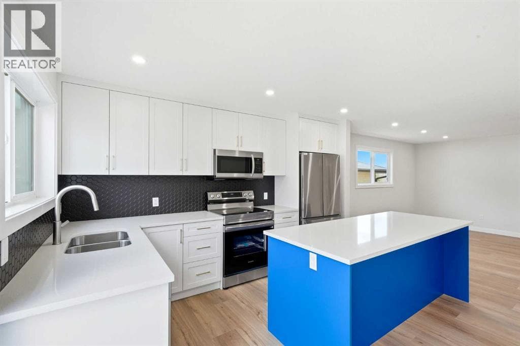 131 Fallswater Road NE