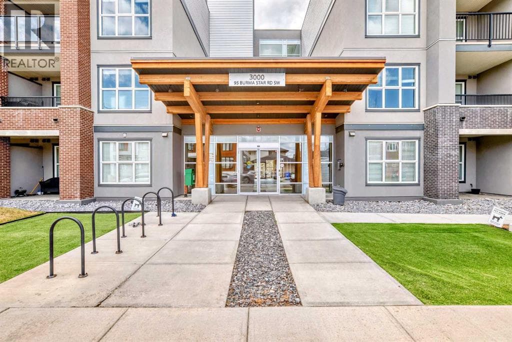 3210, 95 Burma Star Road SW