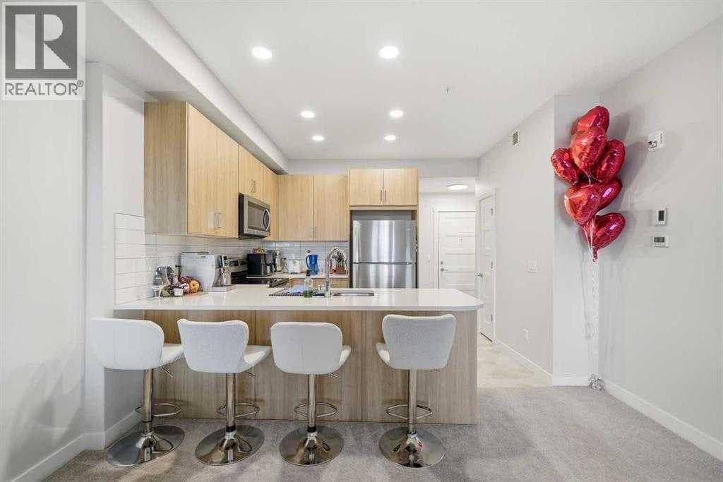 318, 55 Wolf hollow Crescent SE