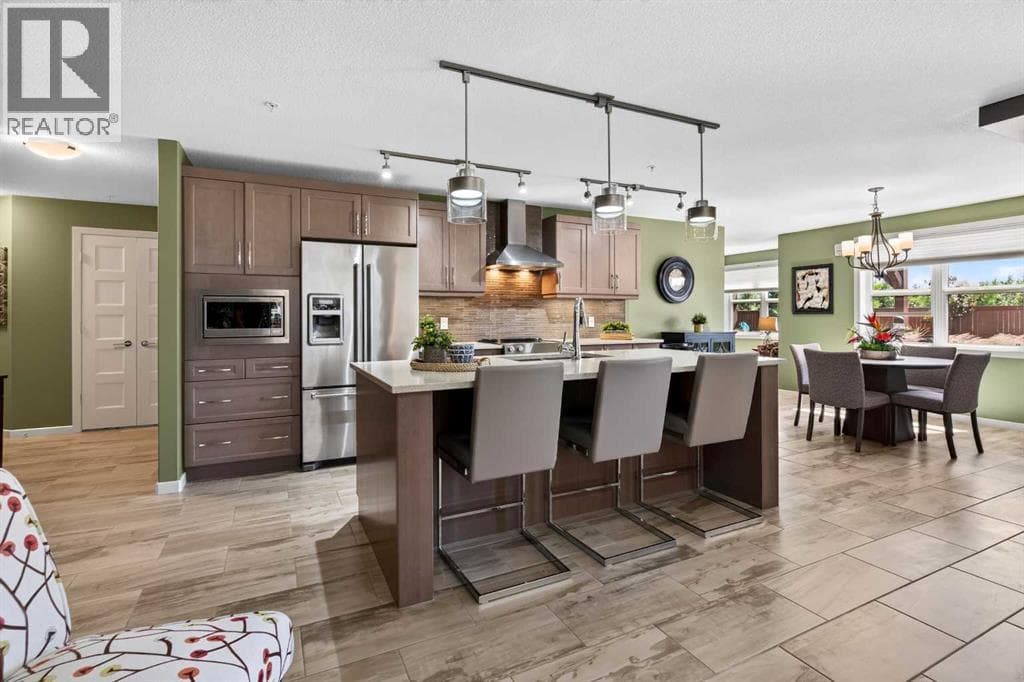 1110, 10 Market Boulevard SE