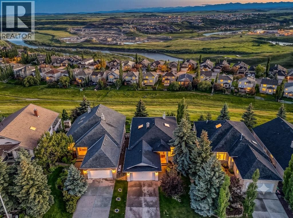 19 Gleneagles View
