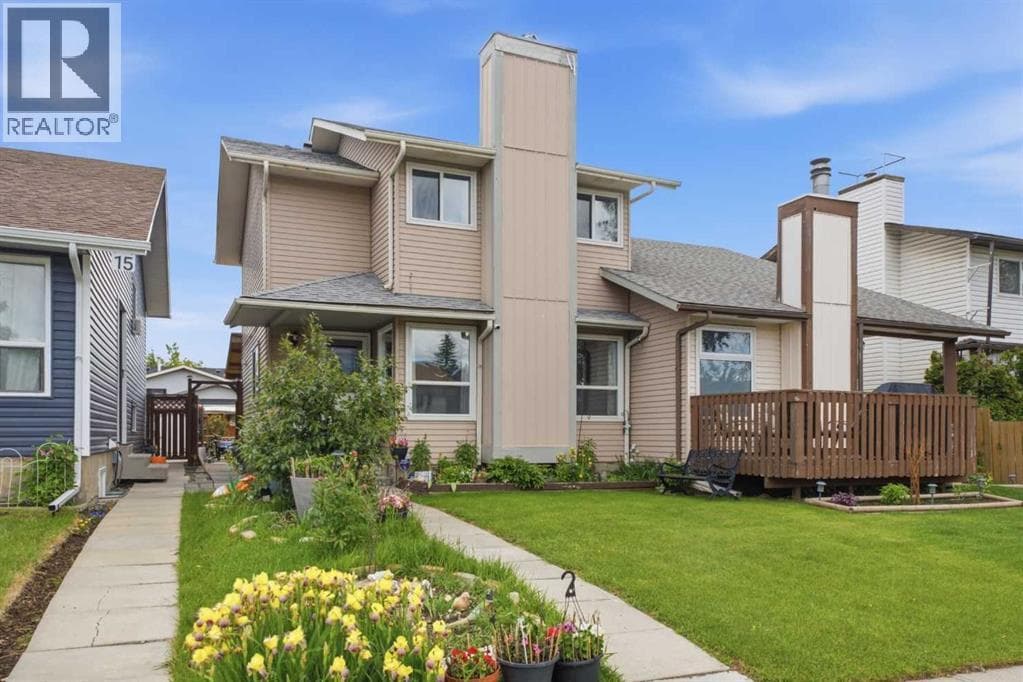 17 Abberfield Crescent NE