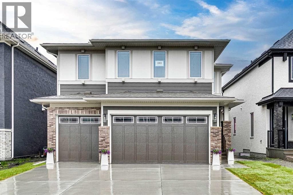 243 Marina Grove SE