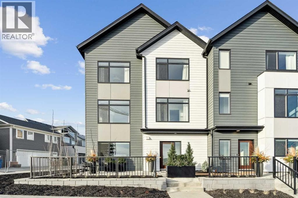 171 Dieppe Drive SW