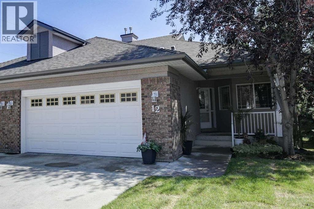 12 Straddock Villas SW