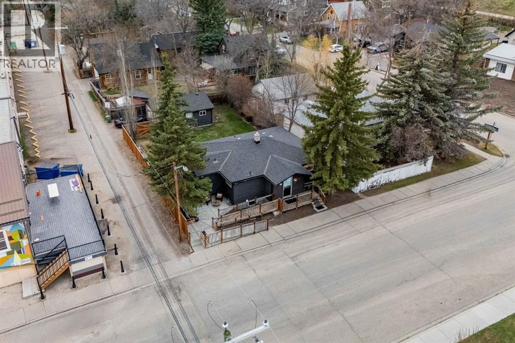 2 Elk Avenue