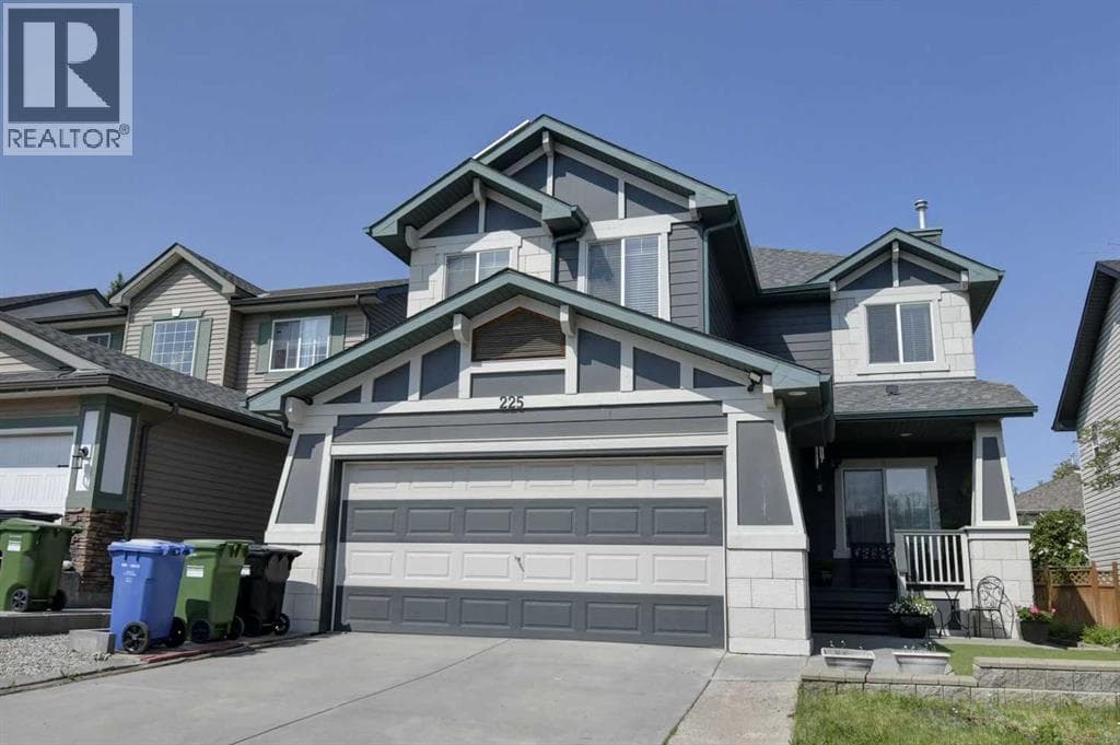 225 Chapala Drive SE