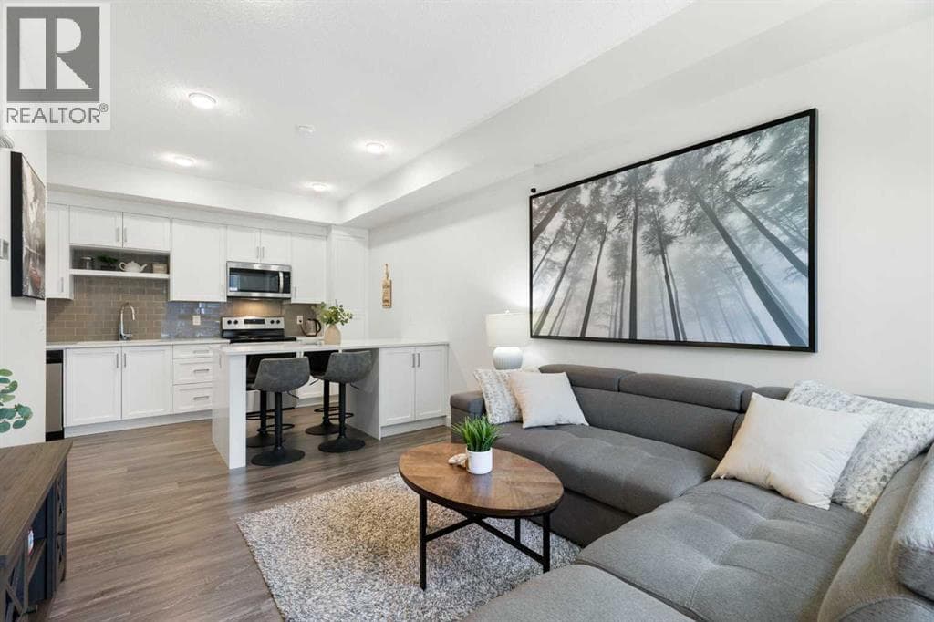 1307, 100 Walgrove Court SE