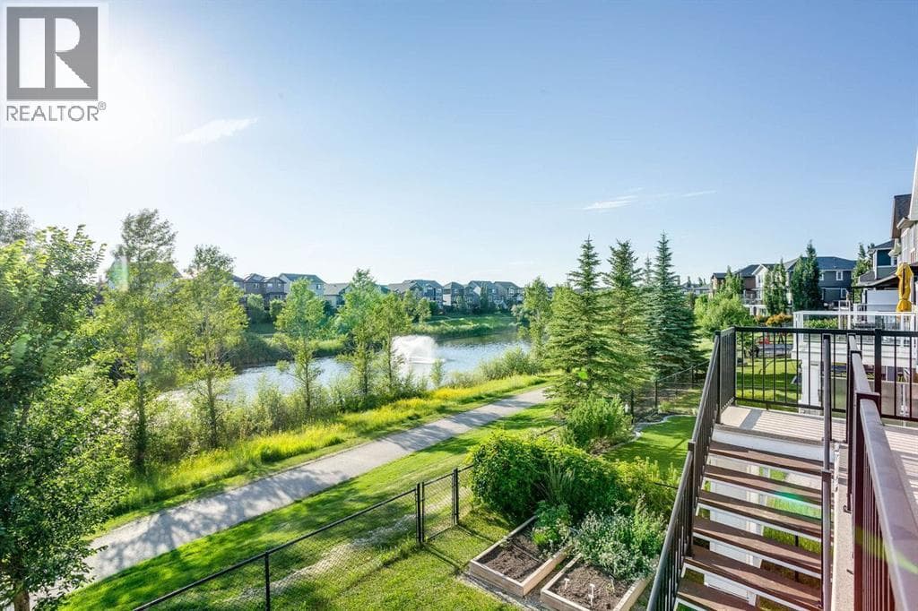 213 Kingsmere Cove SE