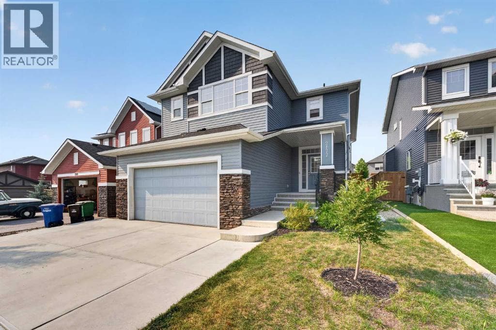2177 Ravensdun Crescent SE