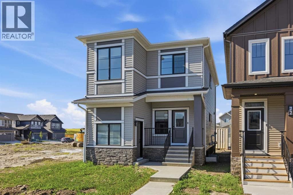 18 Chinook Winds Court SW