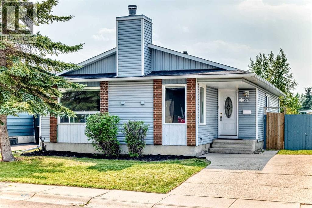 28 Whiteram Close NE