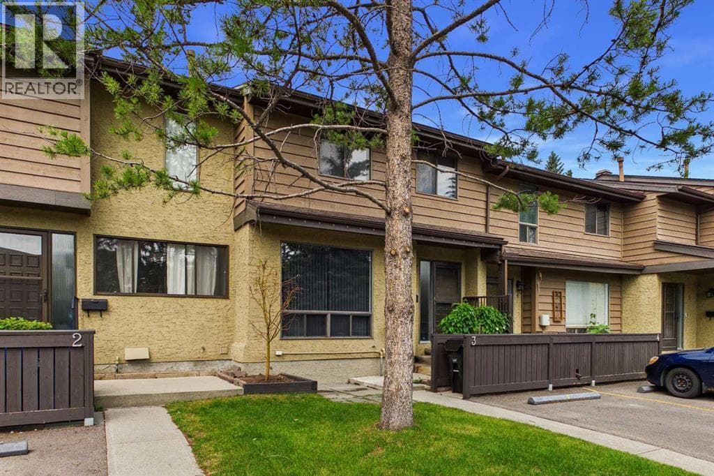 3, 2300 Oakmoor Drive SW