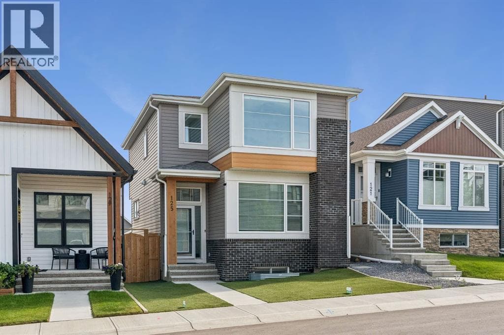 125 Rochester Way NW