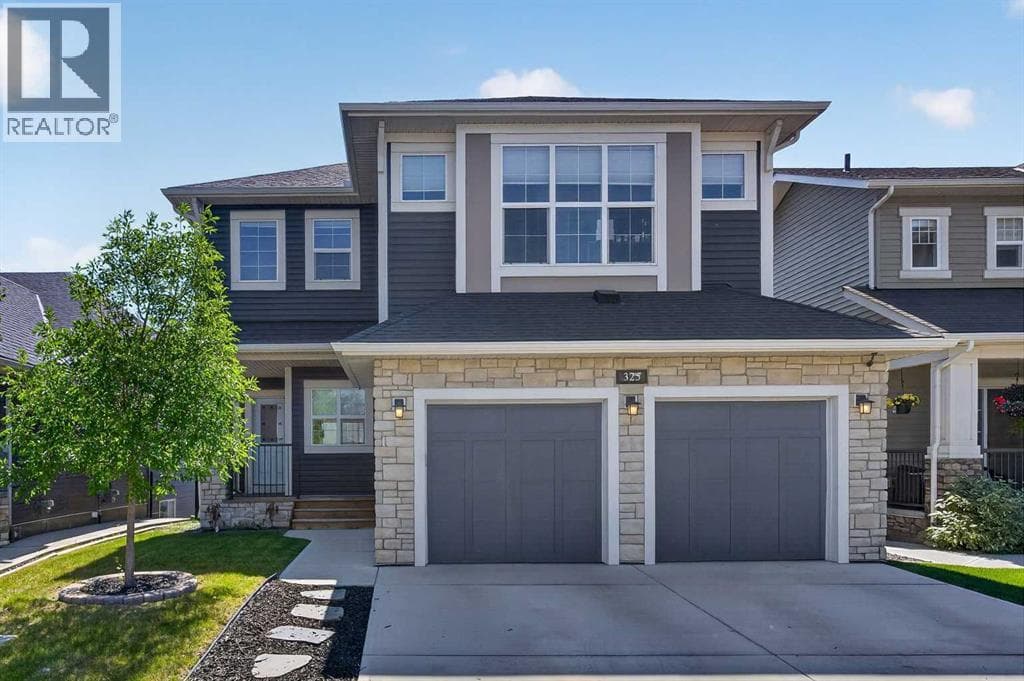 325 Bayside Crescent SW