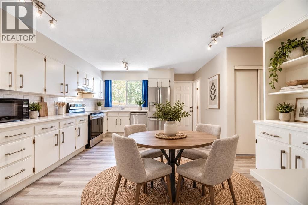 62, 630 Sabrina Road SW