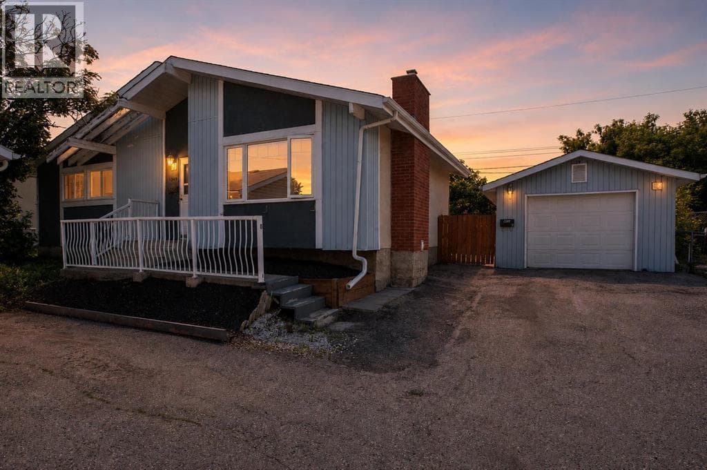 309 Olympia Drive SE