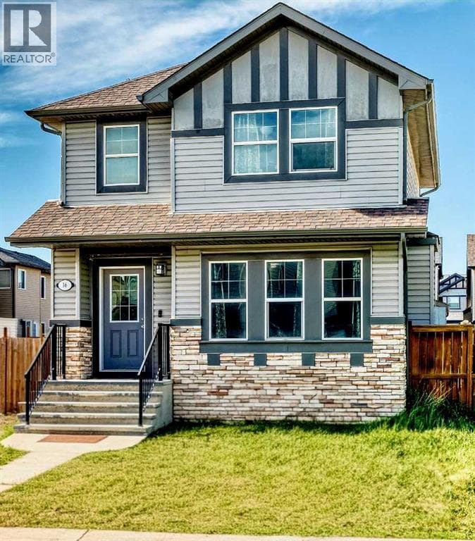 16 Skyview Springs Road NE