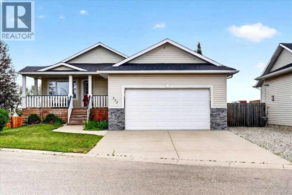 772 Carriage Lane Drive