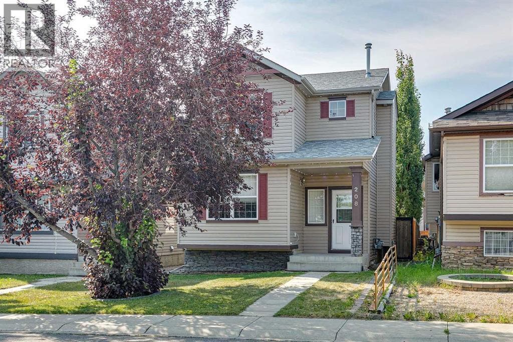 208 Everridge Way SW