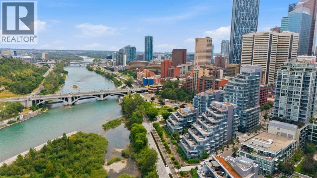 503, 108 Waterfront Court SW