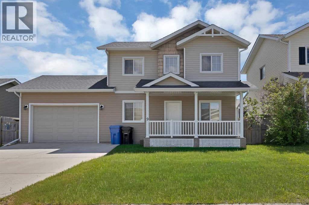 9 Mackenzie Way
