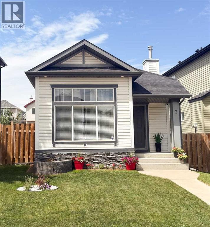 7 Bridlecrest Boulevard SW