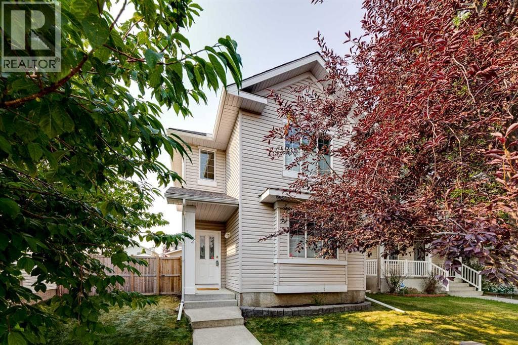 152 Covewood Green NE