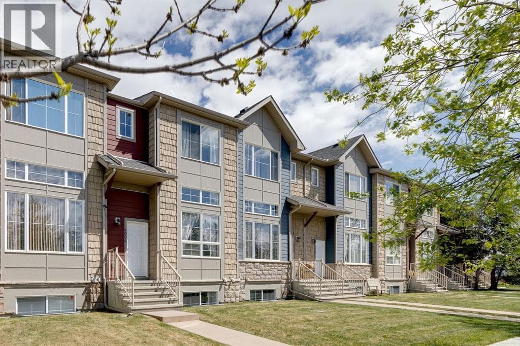 6004, 2370 Bayside Road SW