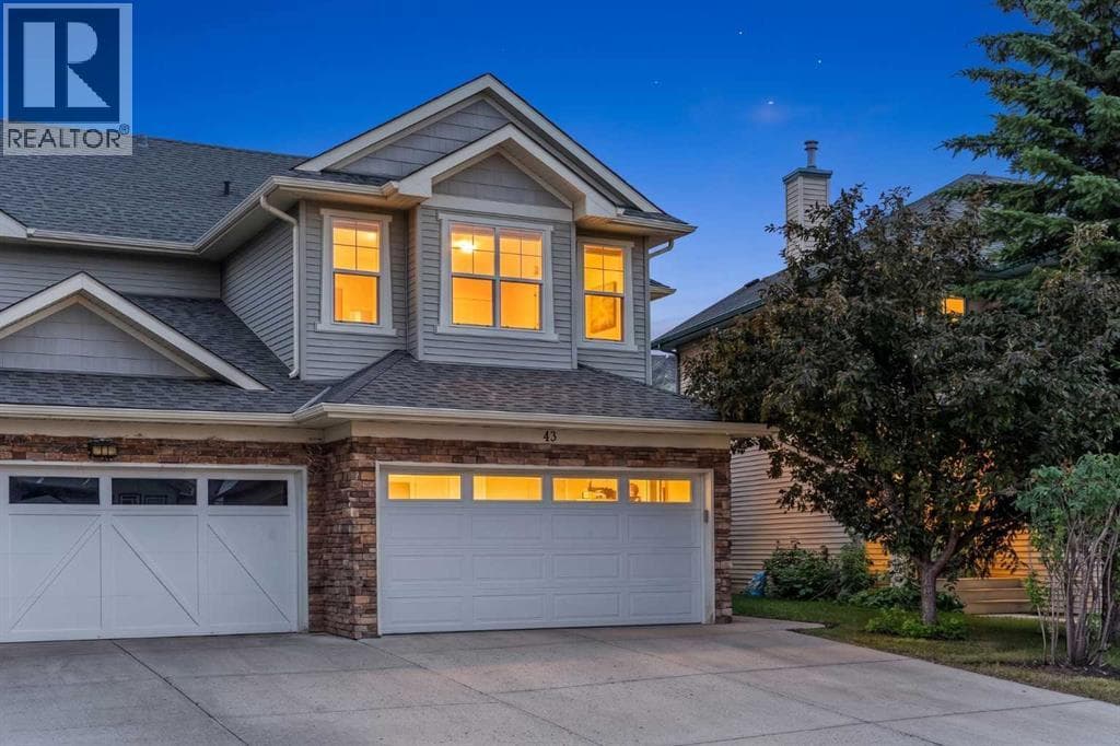 43 Cougar Ridge Bay SW