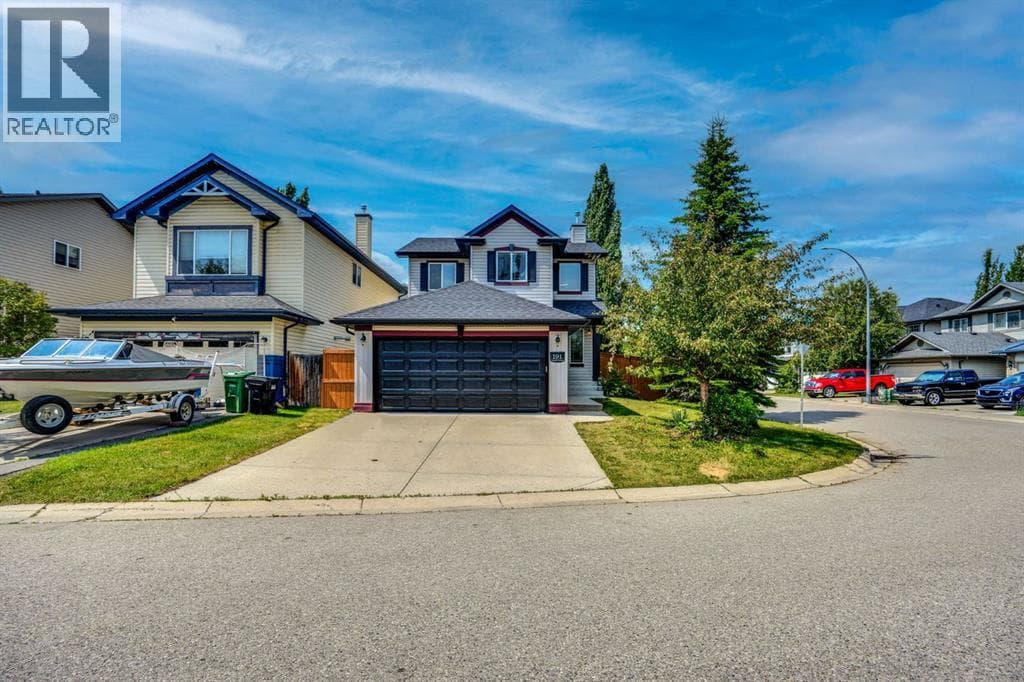 191 Cranwell Crescent SE