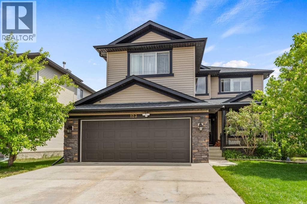 123 Hawkmere View