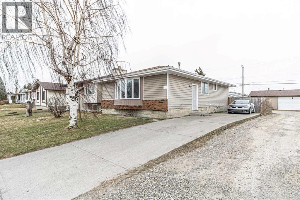121 Margate Close NE