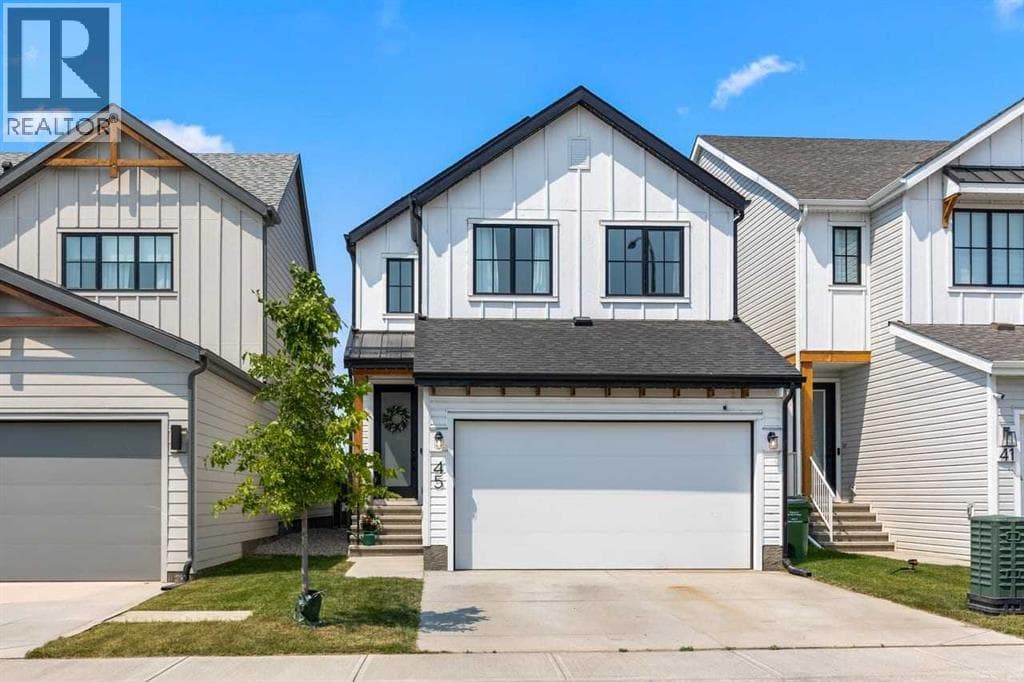 45 Savoy Landing SE