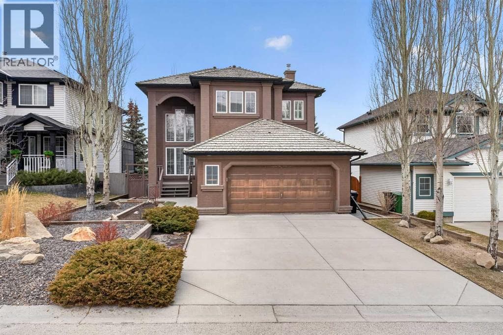 111 Valley Ponds Crescent NW