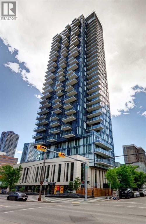 3005, 1010 6 Street SW