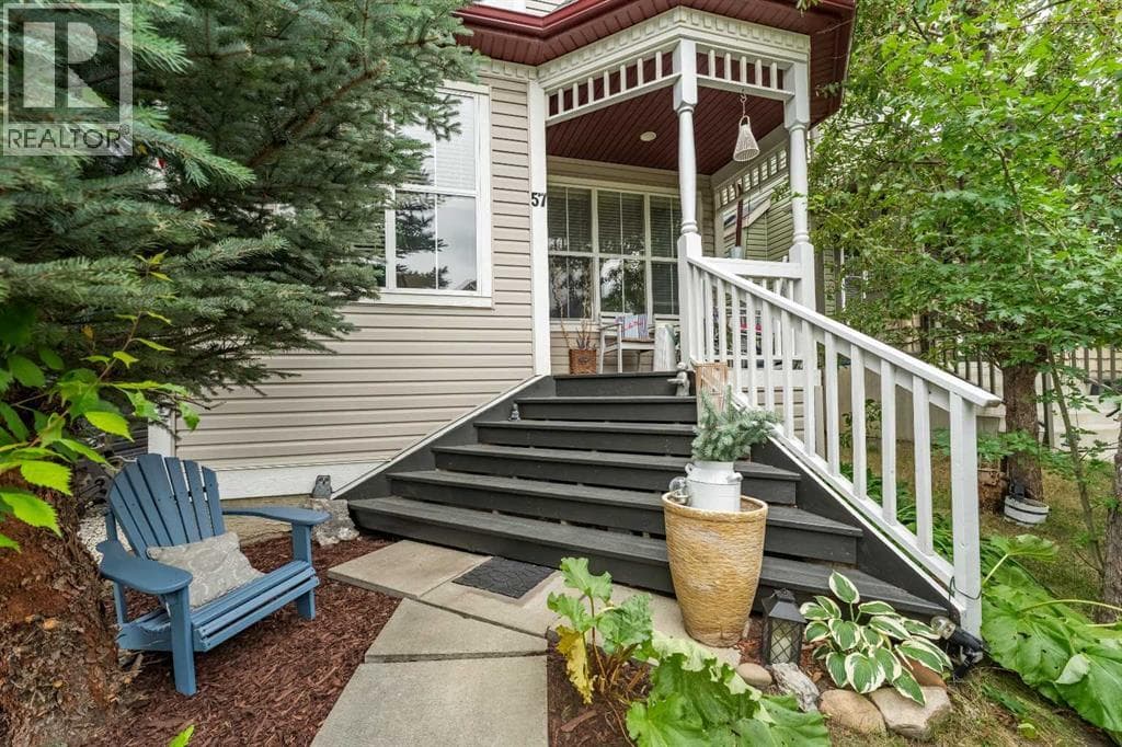 57 Auburn Bay View SE