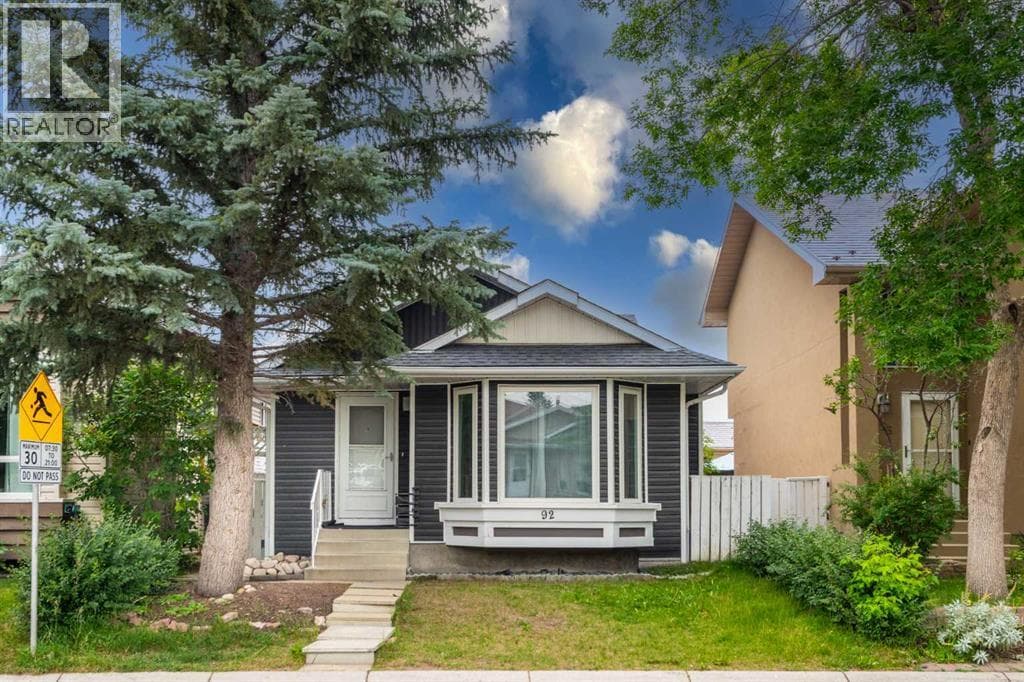 92 Martinwood Road NE