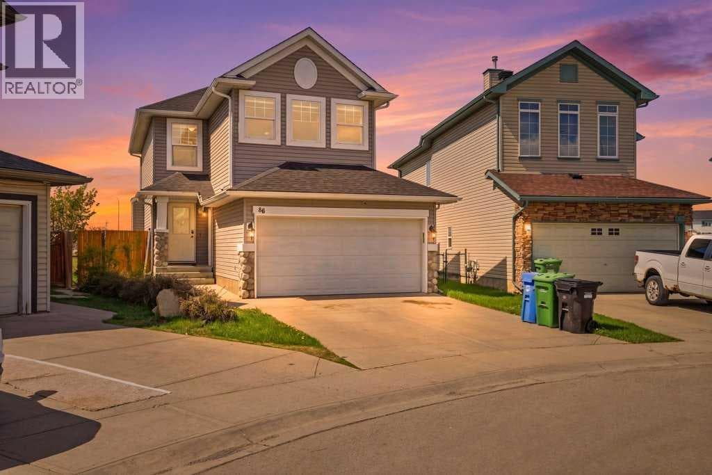 86 Saddlecrest Close NE