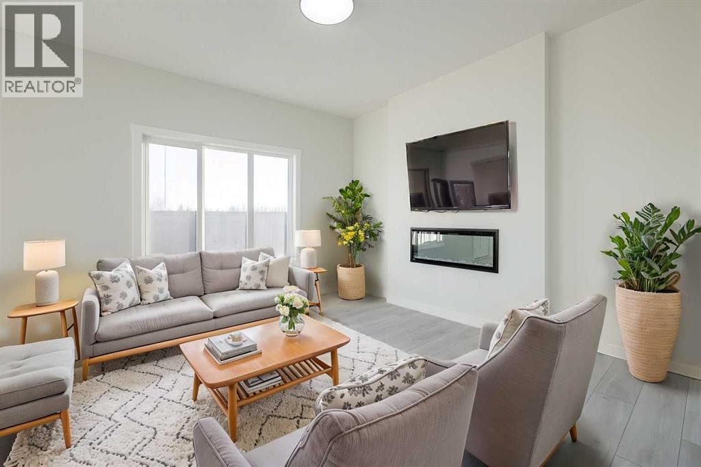 385 Sora Park SE