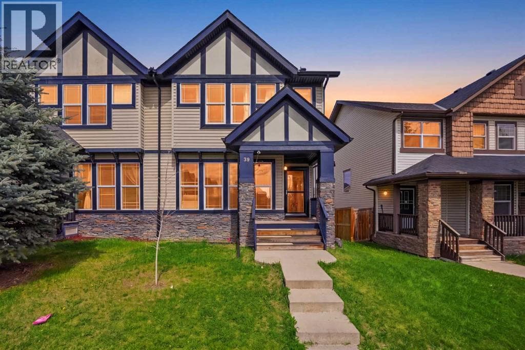 39 Panora Square NW