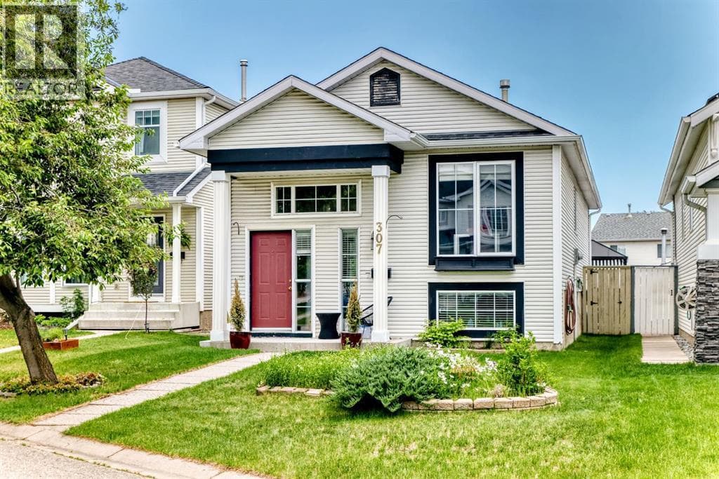 307 Mt Lorette Place SE