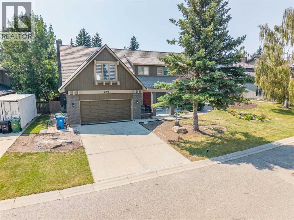240 Canterville Drive SW