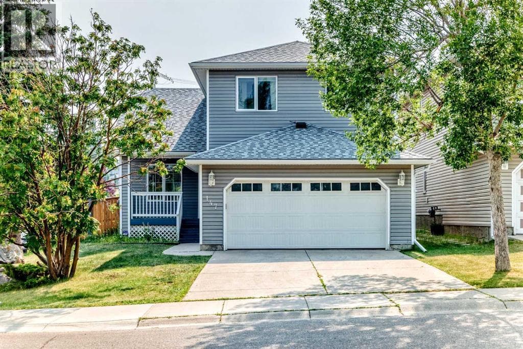 147 Macewan Drive NW