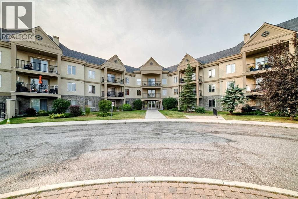208, 30 Cranfield Link SE
