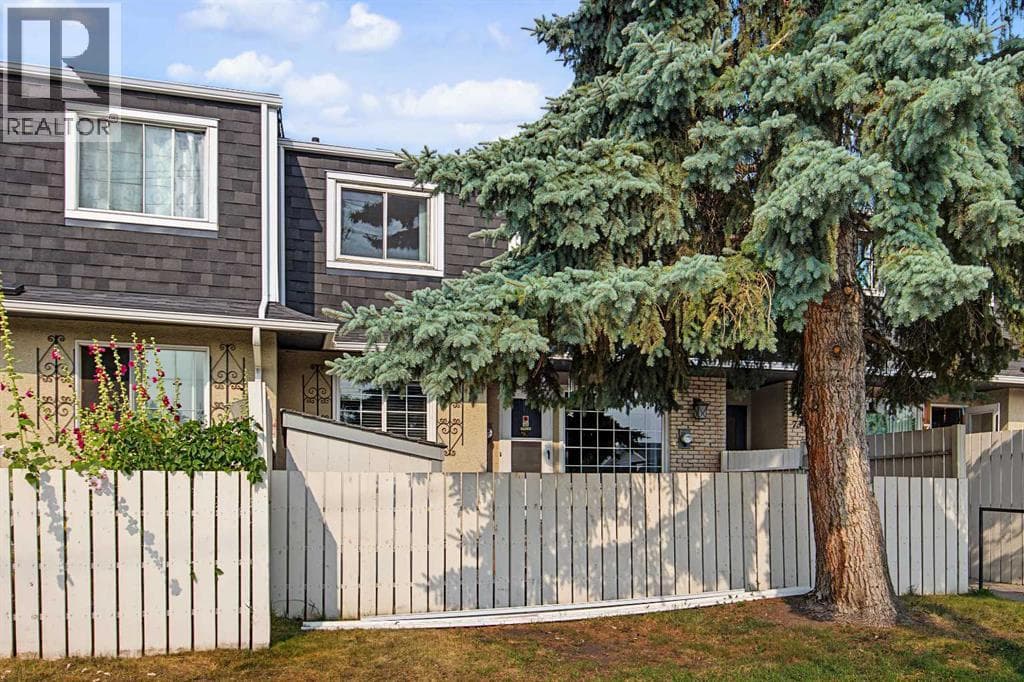 75, 175 Manora Place NE